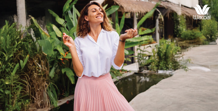 What Bra Colour Works Best Under a White Shirt?