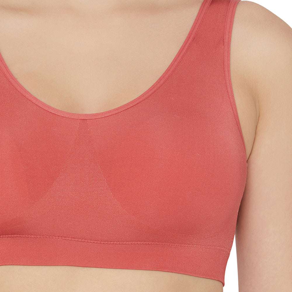 B-Smooth Padded Non-wired Full Cup Everyday Wear Full coverage Bralette - Red