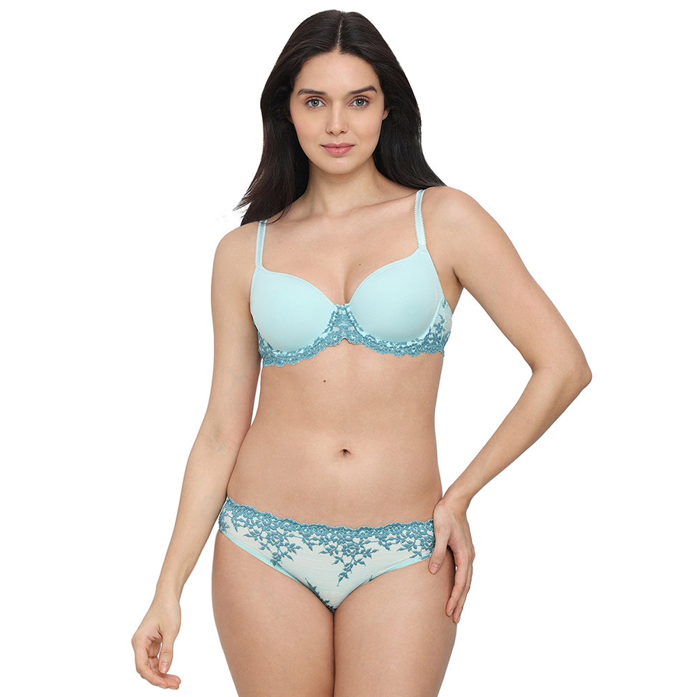 Embrace Lace Contour Padded Wired 3/4th Cup Everyday Wear Medium coverage T-Shirt Bra - Aqua