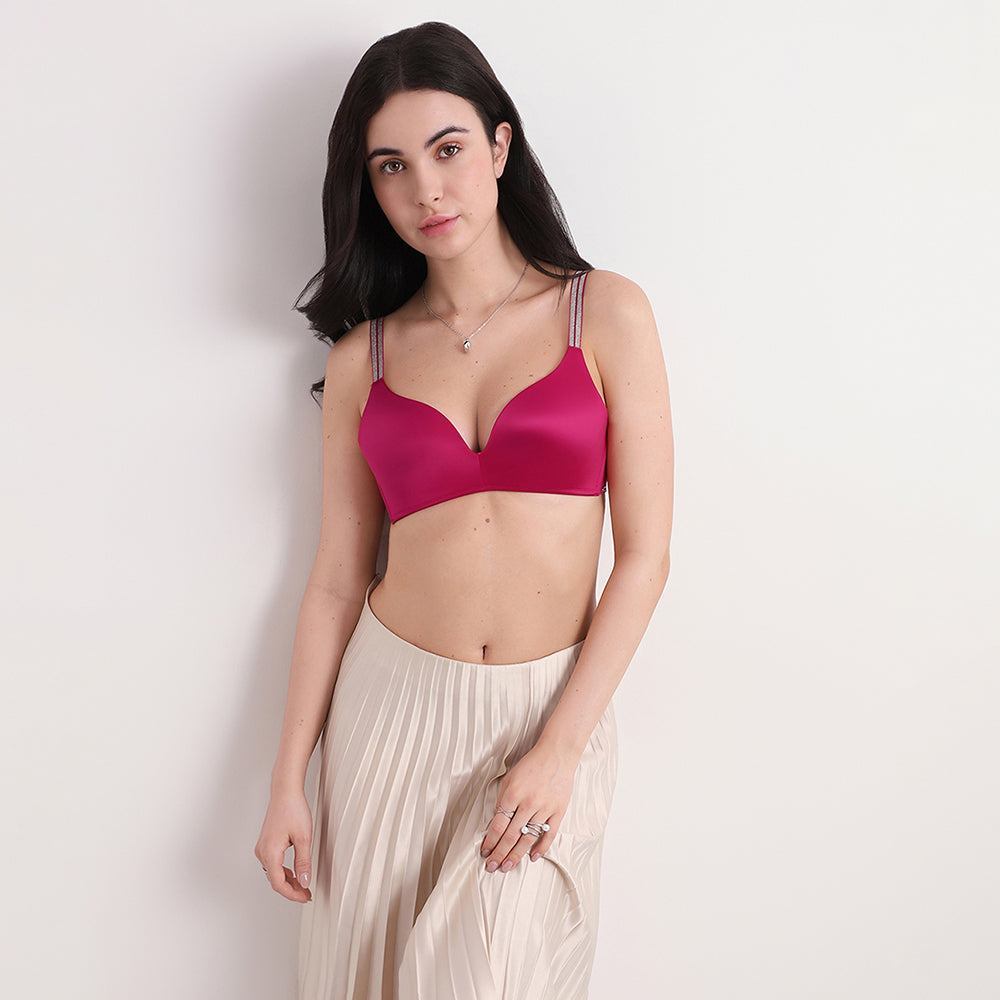 Wacoal Women’s Stellar Padded Non-wired 3/4th Cup Shimmer Straps Party Wear T-shirt Bra-Red