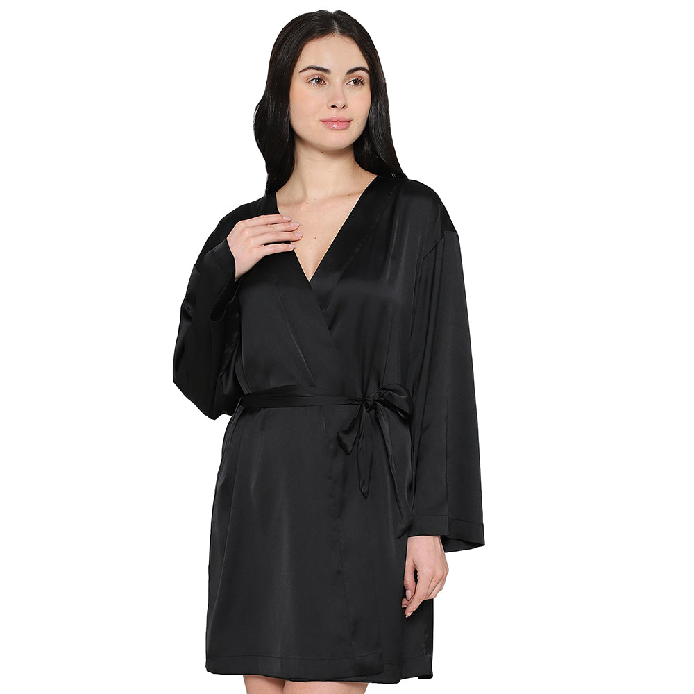 Wacoal Women’s Long Sleeve Knee Length Shiny Finish Bridal Wear Satin Robe-Black