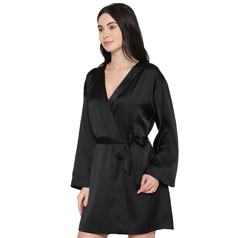 Wacoal Women’s Long Sleeve Knee Length Shiny Finish Bridal Wear Satin Robe-Black
