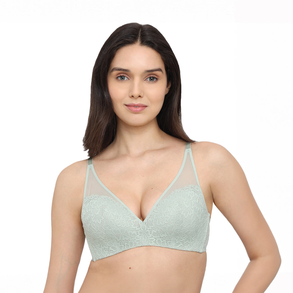 Emma Lace Padded Non-wired 3/4th Cup Bridal Wear Medium coverage Lace Bra - Green
