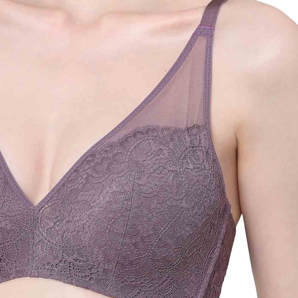 Emma Lace Padded Non-wired 3/4th Cup Bridal Wear Medium coverage Lace Bra - Purple
