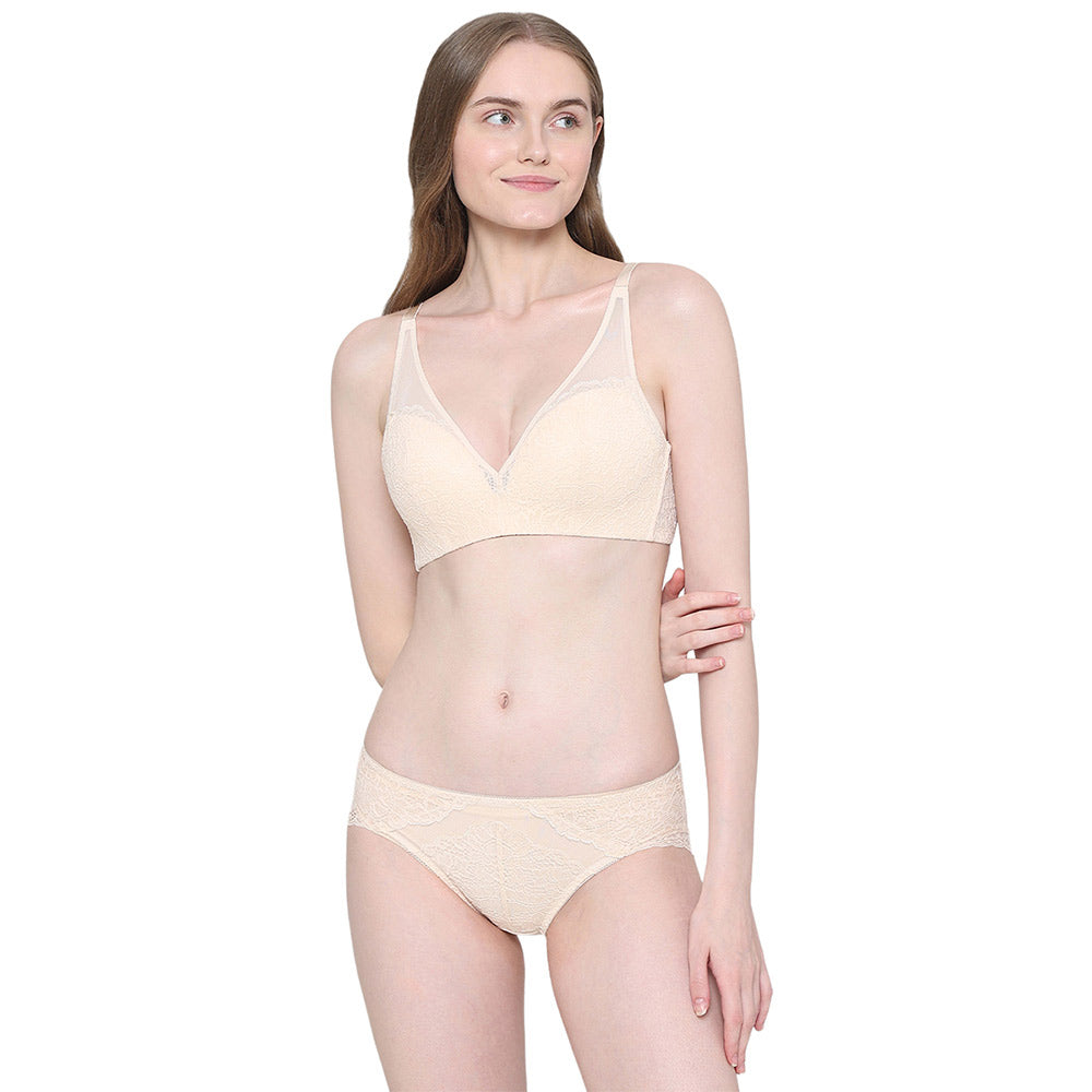 Emma Lace Low Waist Medium Coverage Bridal Wear Lace Bikini Panty - Beige