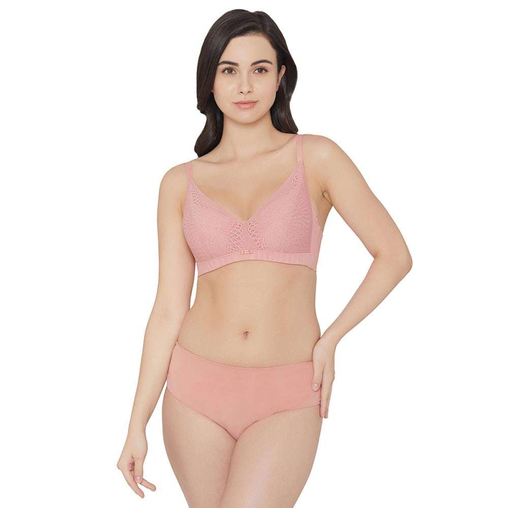 Forma Padded Wired  3/4th Cup Everyday Wear Medium coverage Lace Bra - Pink