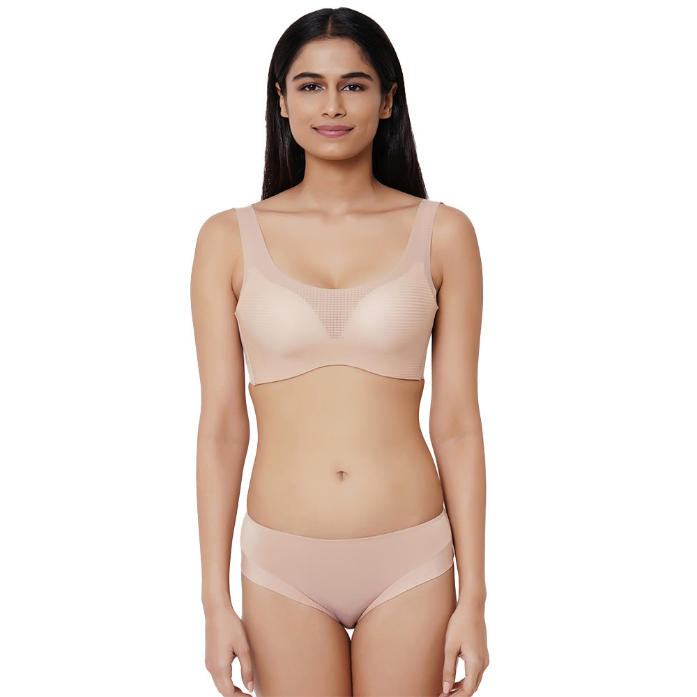 Buy Aura Padded Non-wired 3/4th Cup Everyday Wear Full coverage Bralette -  Beige Online